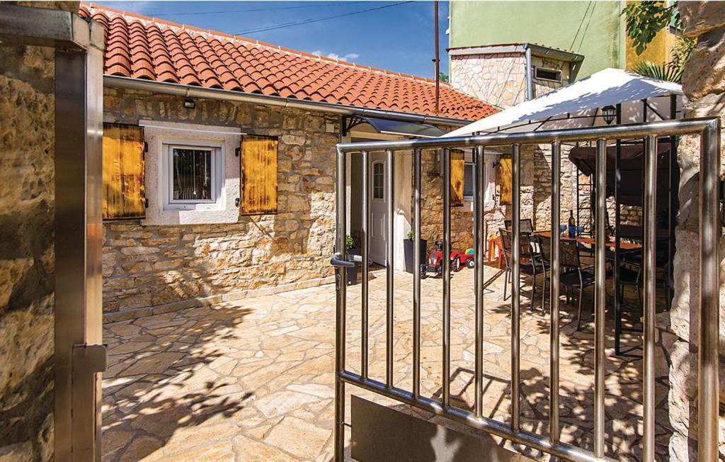 Holiday House Carpe Diem Pula Apartment ภายนอก รูปภาพ